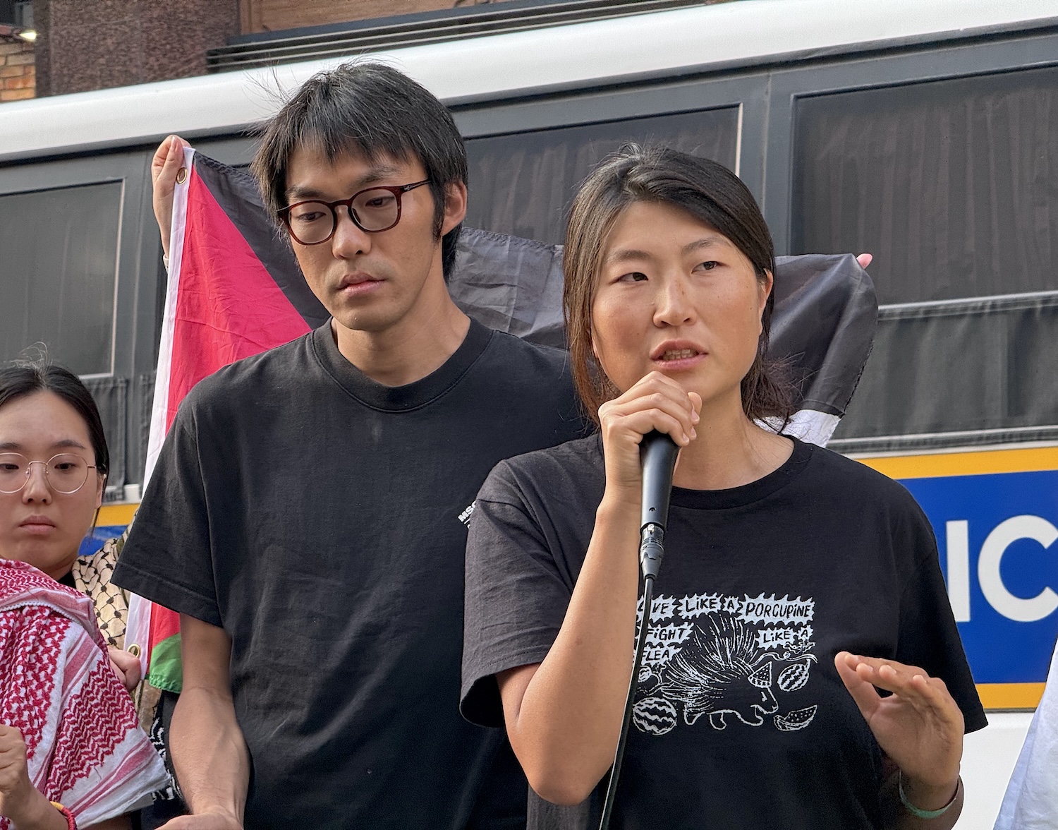 이스라엘에 납치됐던 평화 항해 활동가, “한국 정부, 한국석유공사 등 집단학살 공모 끊어야”